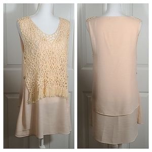 A'reve Sleeveless Peach Tunic Top Cream Floral Crocheted Overlay & Fringe